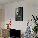 Cosy F1 Avec Grande Terrasse A 2 Pas Du Tramway *