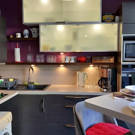 Apartment Cosy F1 Avec Grande Terrasse A 2 Pas Du Tramway *